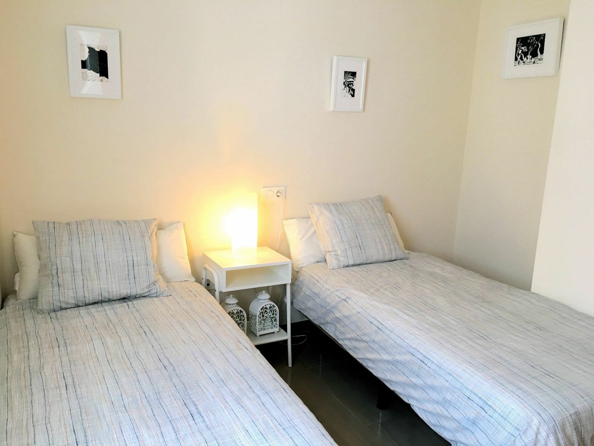 Teodosio Apartment Free Parking & Central Ac Séville Extérieur photo